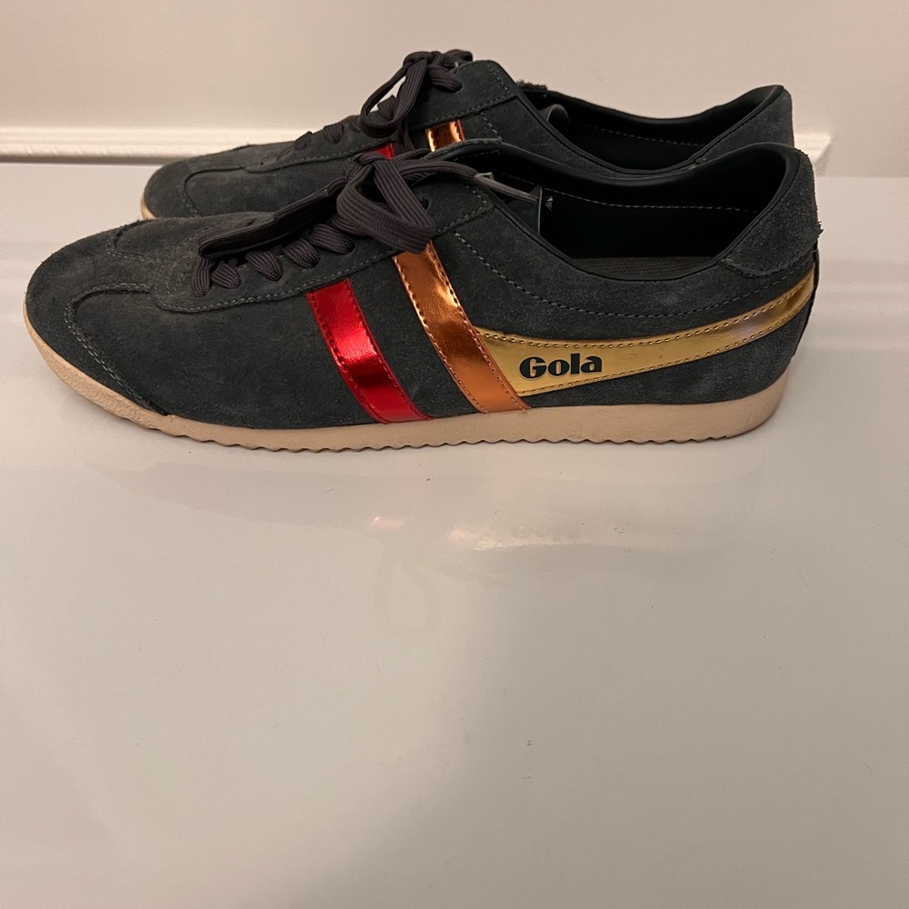 Gola Women’s Navy Sneakers with Gold, Copper and Red Metallic Stripes - Picture 3 of 9